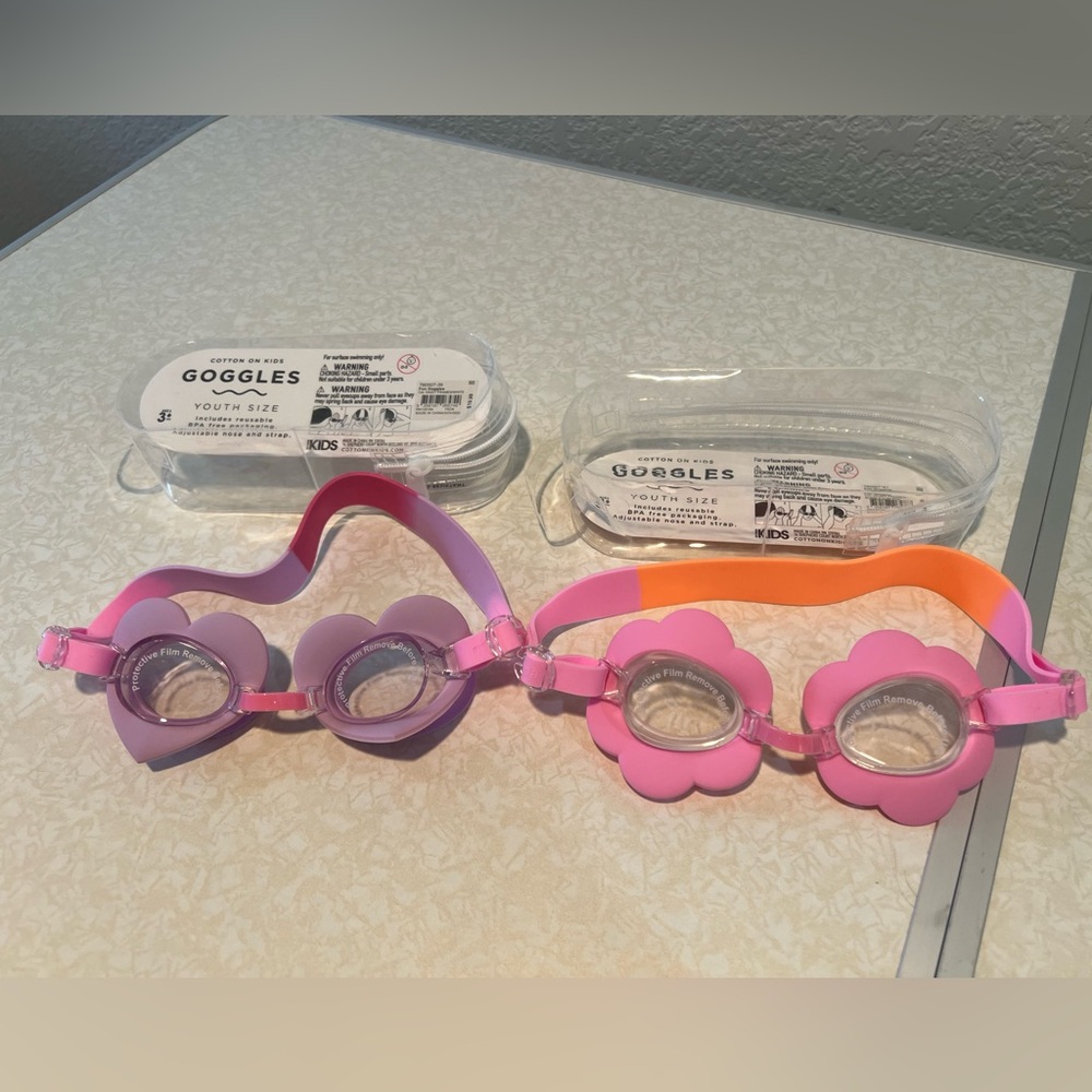 Brand New Cotton on Kids Pink and Purple Flower & Heart Swim Goggles